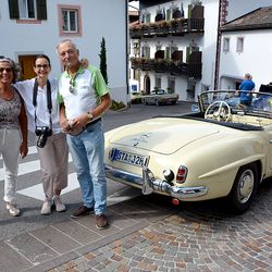 Freundliche Autobesitzer