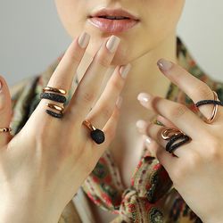Schmuck Trend viele Ringe
