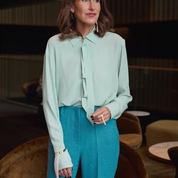 Influencer Annette Weber indossa LA PREZIOSA Josephine orecchini, anello e bracciale