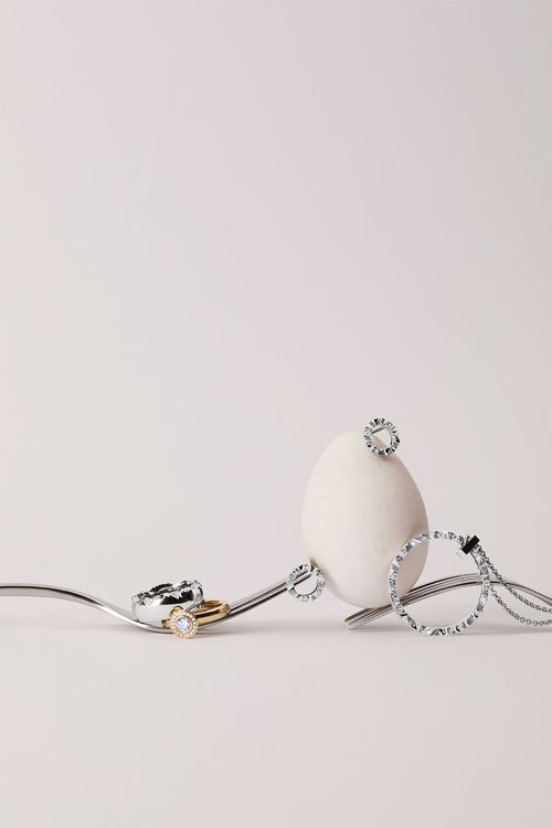 Exklusiver Osterschmuck von Schmuckwerk in Wei&szlig;- und Ros&eacute;gold mit Brillanten aus der Alpenkollektion